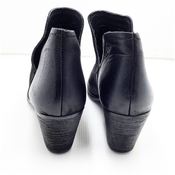 {Steve Madden} Adelphie Ankle Bootie - Picture 8 of 12